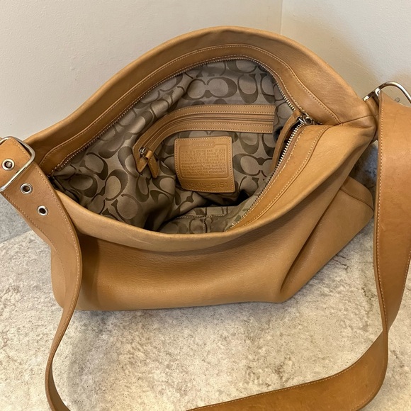 Vintage Coach #9151 Legacy Bag - Picture 9 of 12